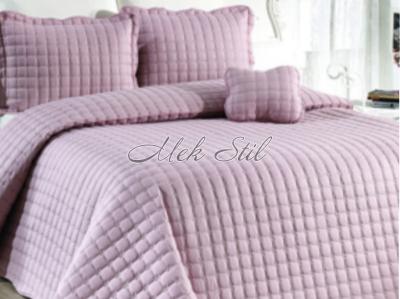 Спално бельо   Шалтета и кувертюри   Луксозно покривало за легло цвят светло лилаво